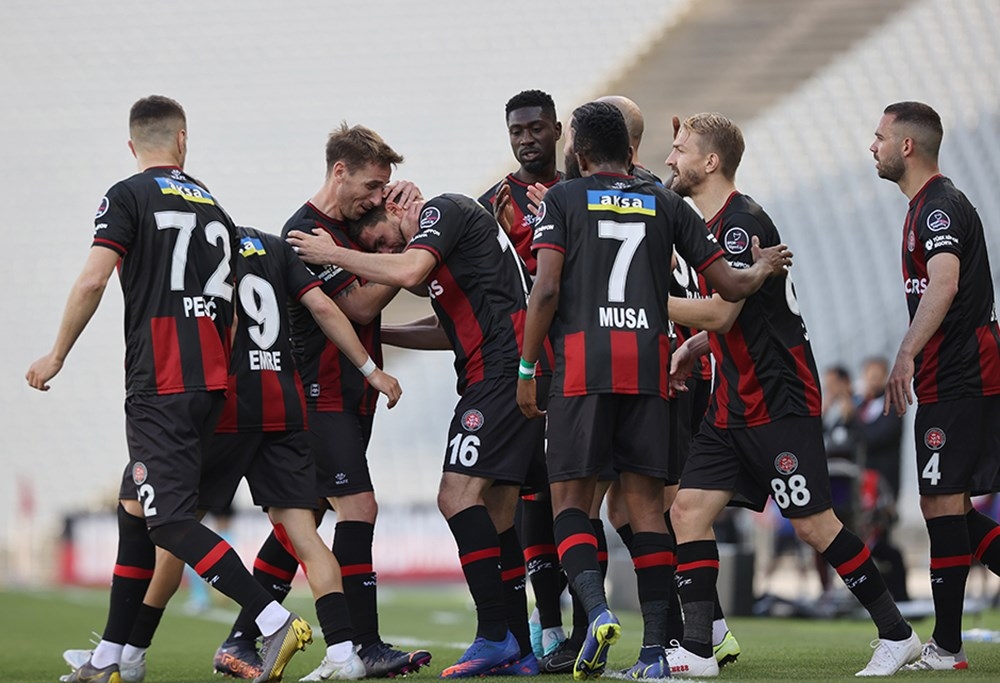 Süper lig yayın gelirleri belli oldu: Demirspor ne kadar gelir elde etti 12