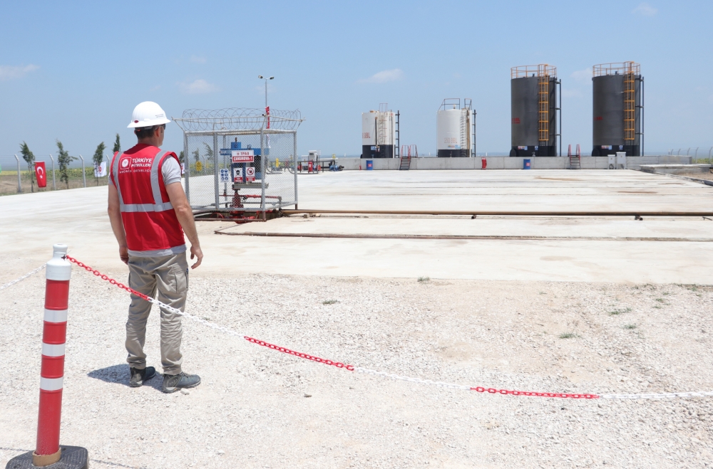 Adana'da petrol bulundu 13