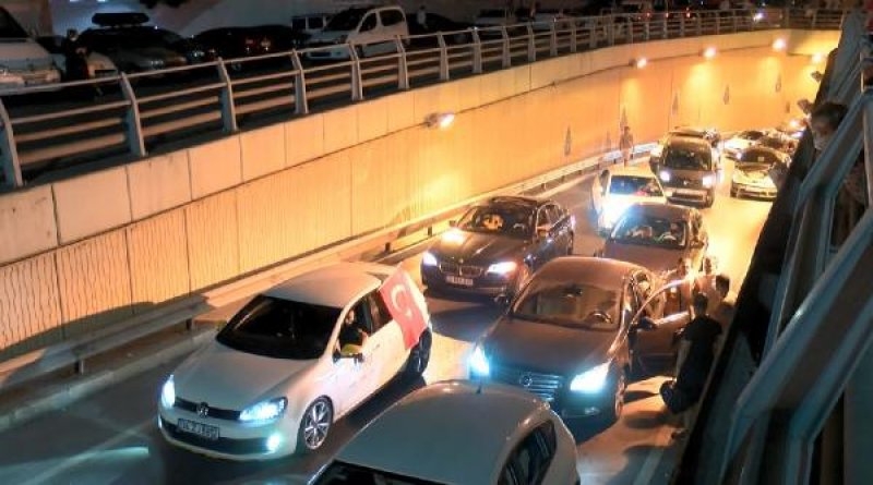 15 Temmuz Demokrasi Otogarı'nda asker uğurlama yoğunluğu 11