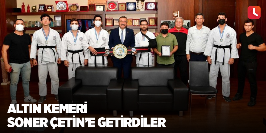 Altın kemeri Soner Çetin’e getirdiler