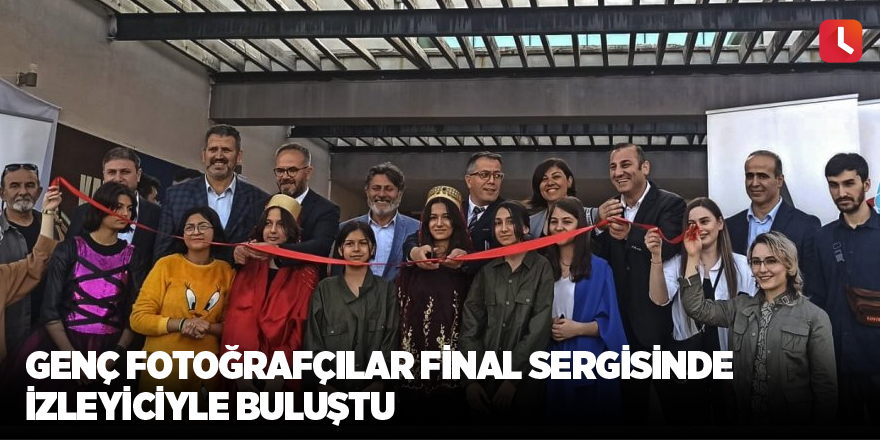 Genç fotoğrafçılar final sergisinde izleyiciyle buluştu