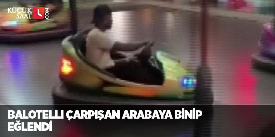 Balotelli çarpışan arabaya binip eğlendi