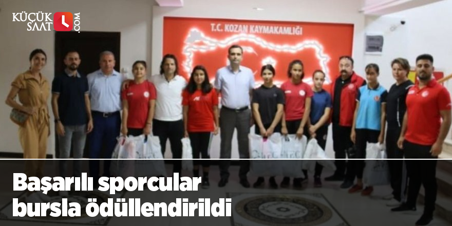 Başarılı sporcular bursla ödüllendirildi