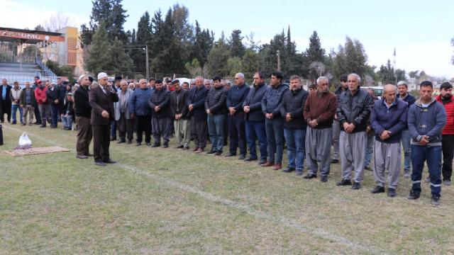 Adana'da yağmur duasına çıkıldı