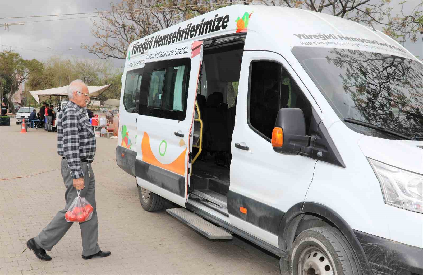 Yüreğir Belediyesinden vatandaşa ücretsiz pazar servisi