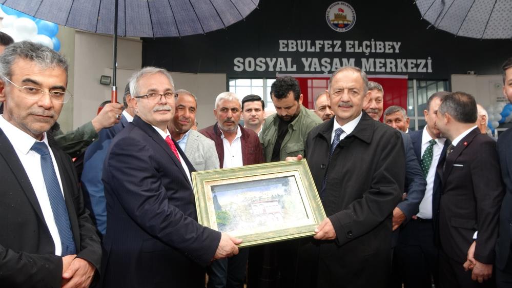 Özhaseki'den AK Parti'ye geçen Kazım Özgan'a ziyaret