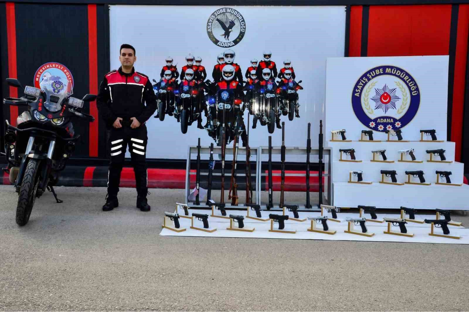 Adana’da polisinden şok uygulamalar: Son 1 haftada 104 adet silah ele geçirildi