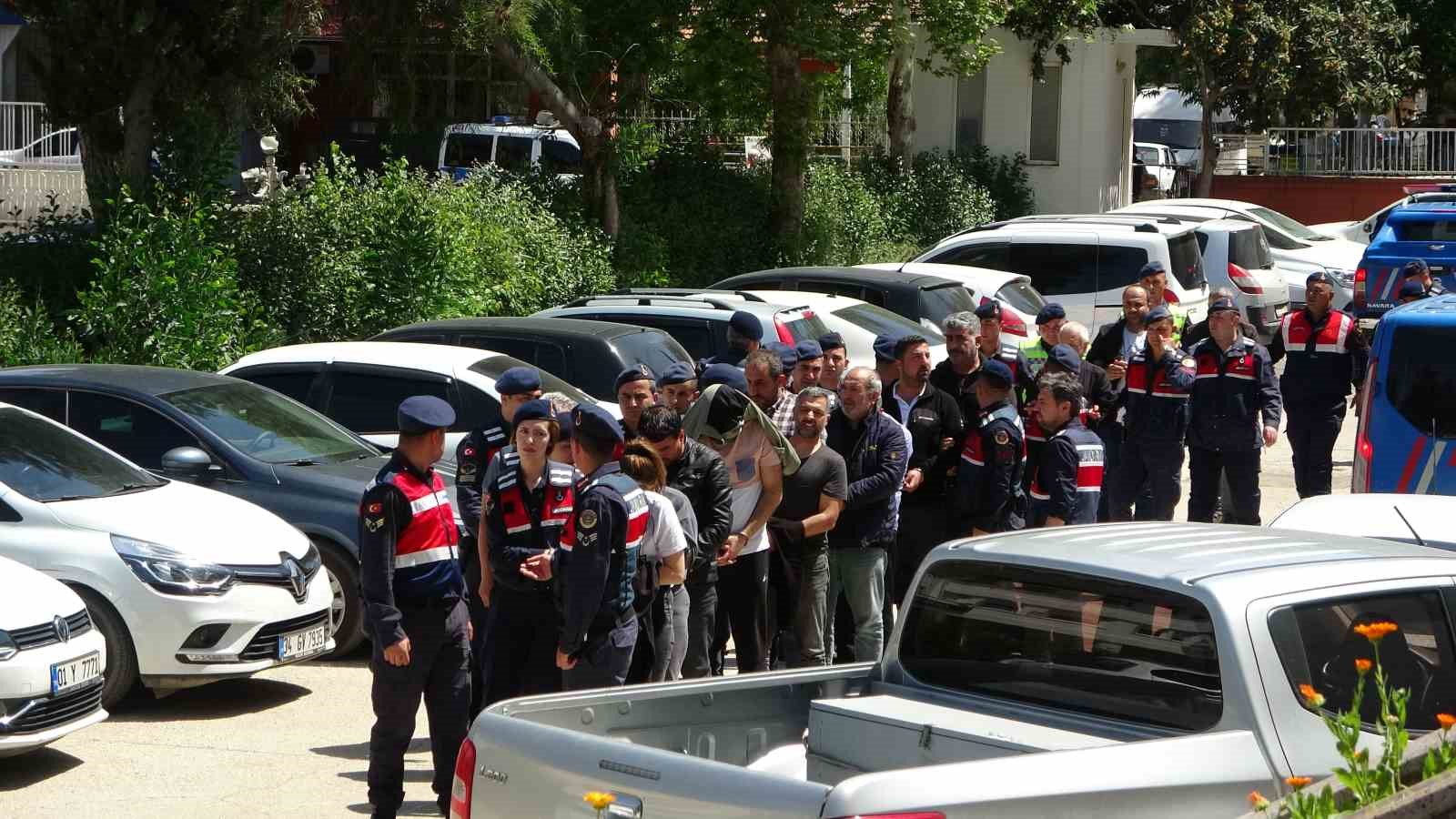 Adana’da jandarmadan "joker" operasyonu: 16 gözaltı