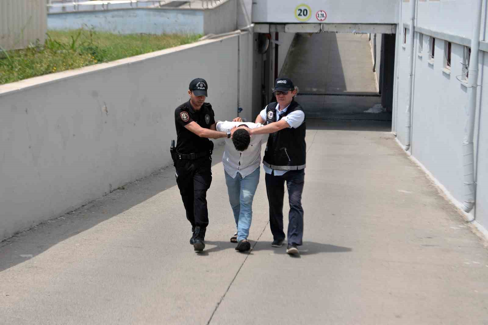 Adana'da uyuşturucu sattığı öne sürülen zanlı tutuklandı