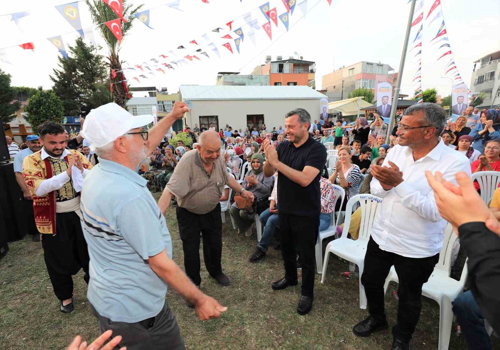 Yüreğir’de akşam çayı buluşmaları devam ediyor