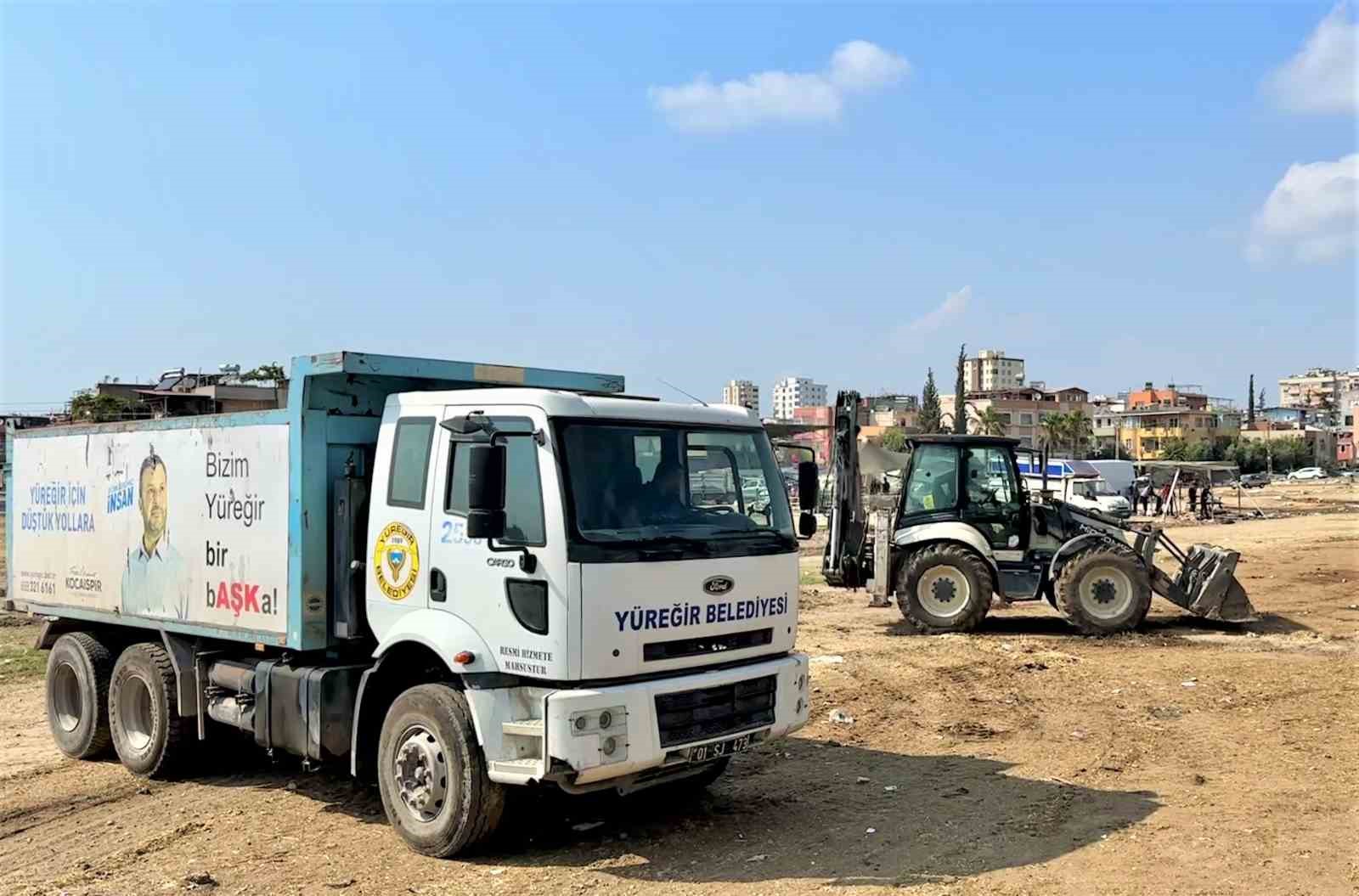 Yüreğir’de bayram sonrası yoğun temizlik