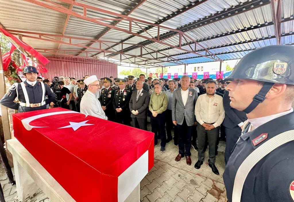 Şehit Jandarma Uzman Çavuş Güngör, Adana’da son yolculuğuna uğurlandı