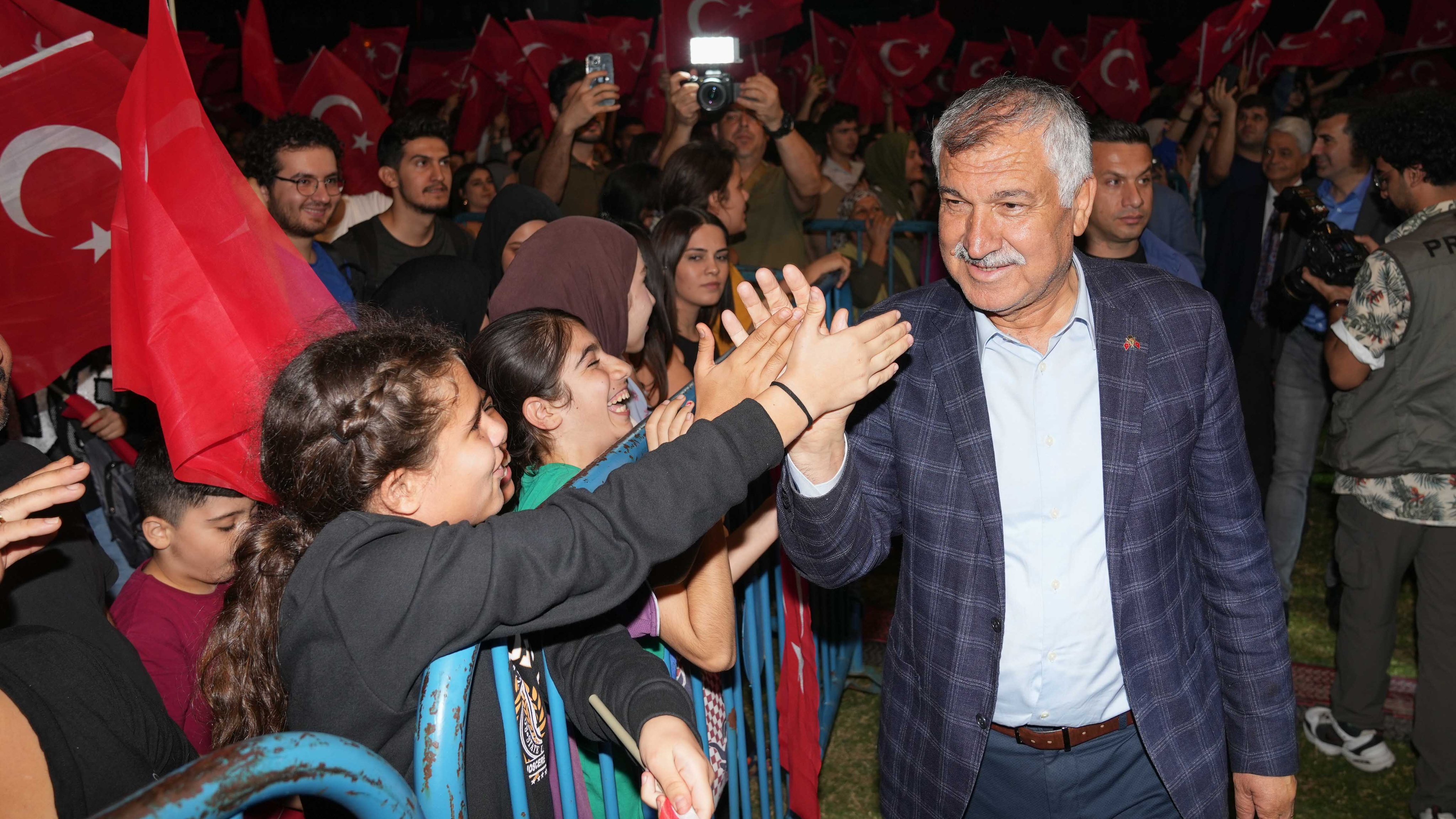 "Cumhuriyetimizin 100. Yılı'nda coşkumuz, sevincimiz, gururumuz ve kararlılığımız üst seviyede"