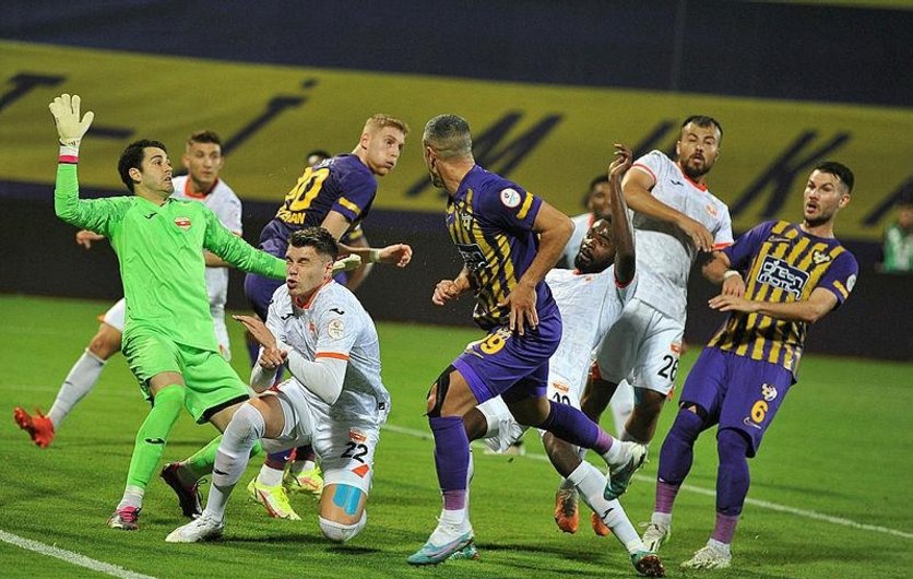 Adanaspor farklı yenildi