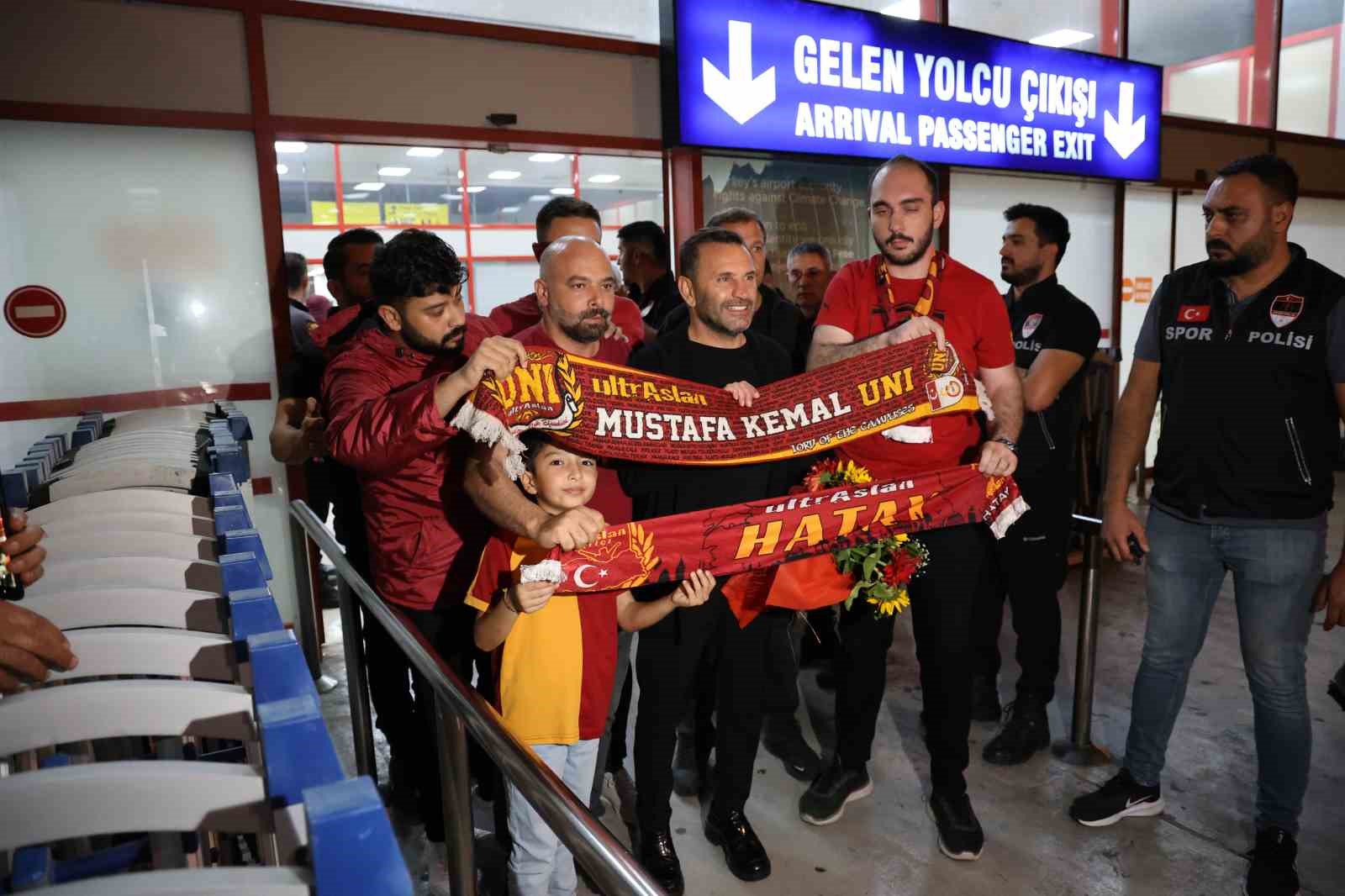 Galatasaray, Adana’ya geldi