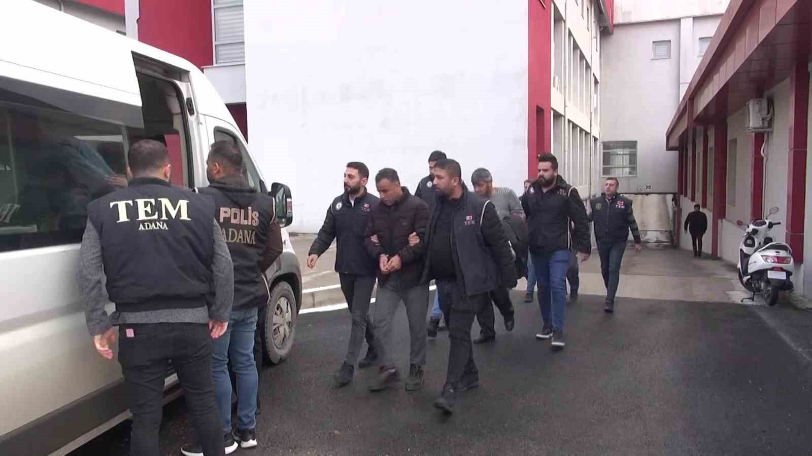 Adana’da DEAŞ’ın aşçısının da aralarında olduğu 5 kişi tutuklandı