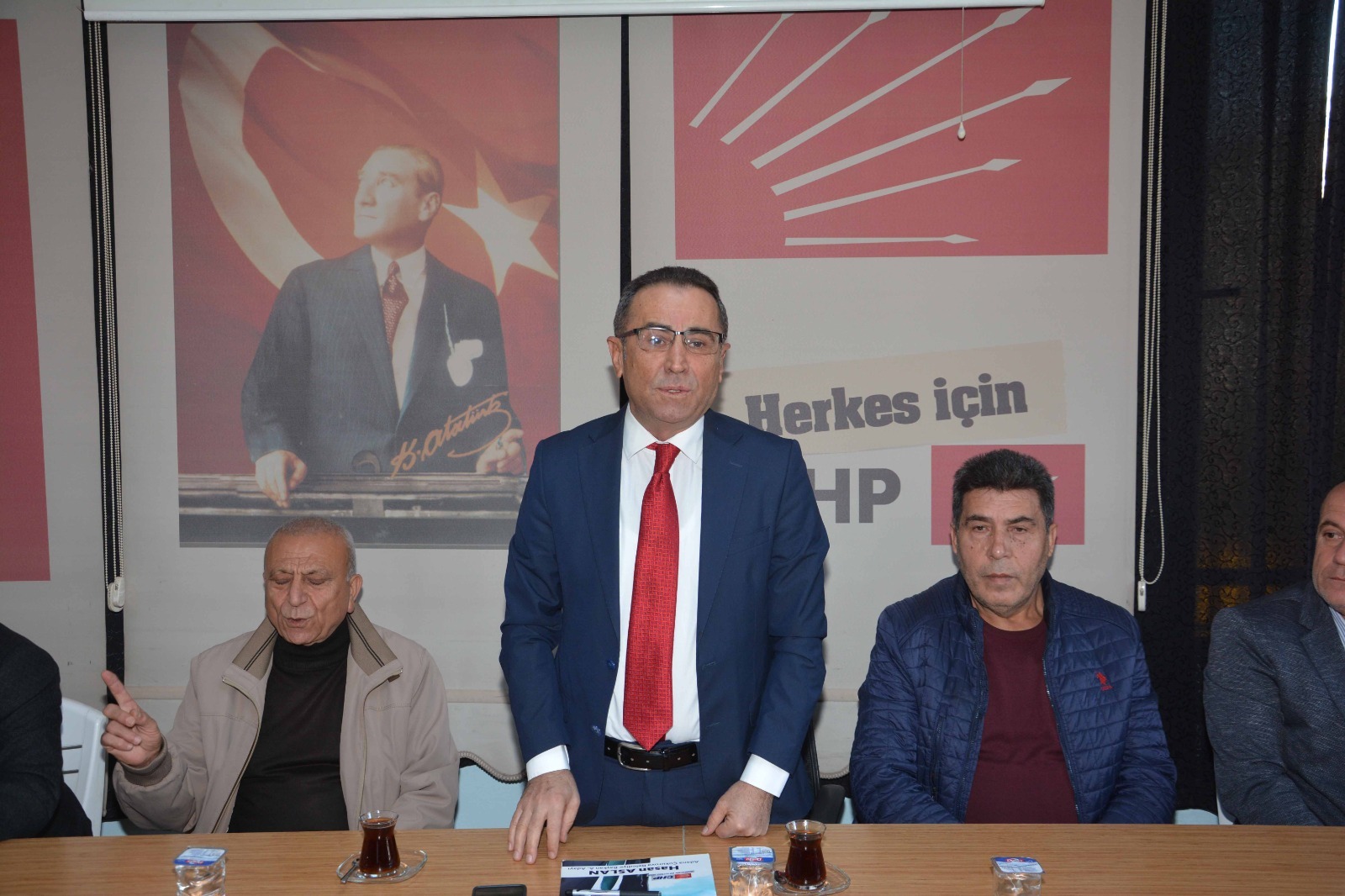 Aslan: Yüreğimizle, sevgimizle, projelerle geliyoruz