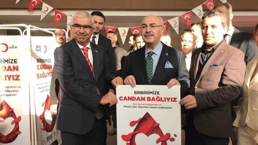 Vali Köşger’den kan bağışı kampanyasına destek