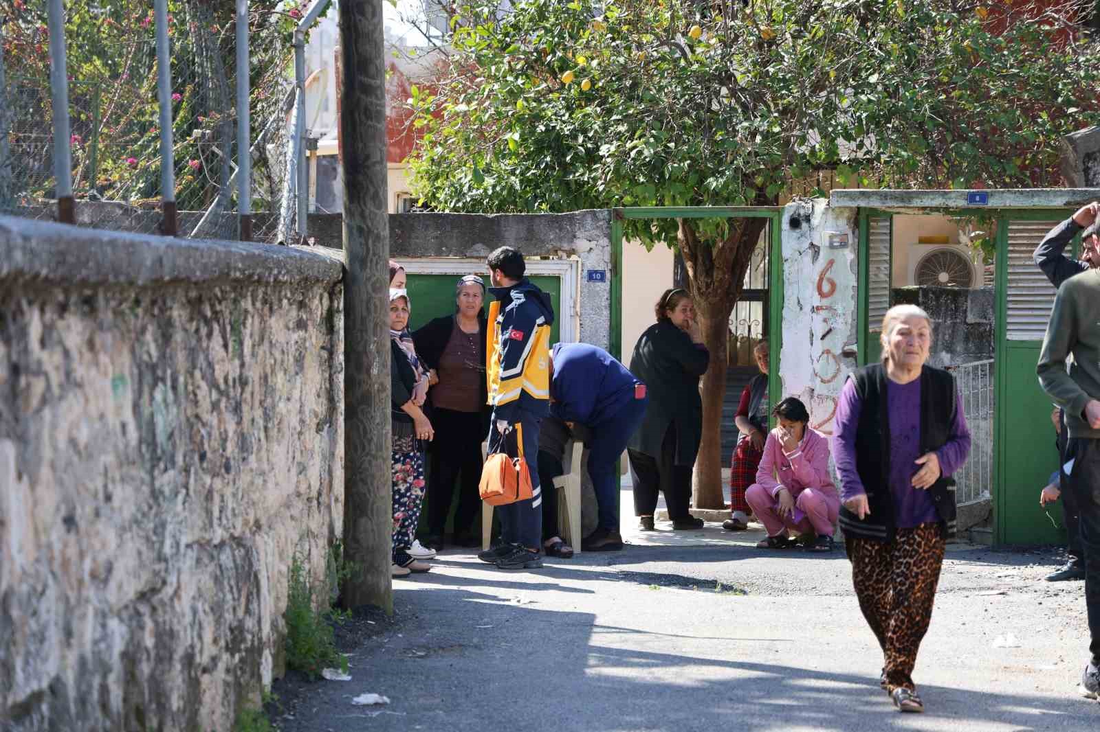 Adana'da aile içi bir uyuşturucu cinayeti bitmek bilmiyor: Uyuşturucu parası isteyen oğlunu av tüfeğiyle öldürdü