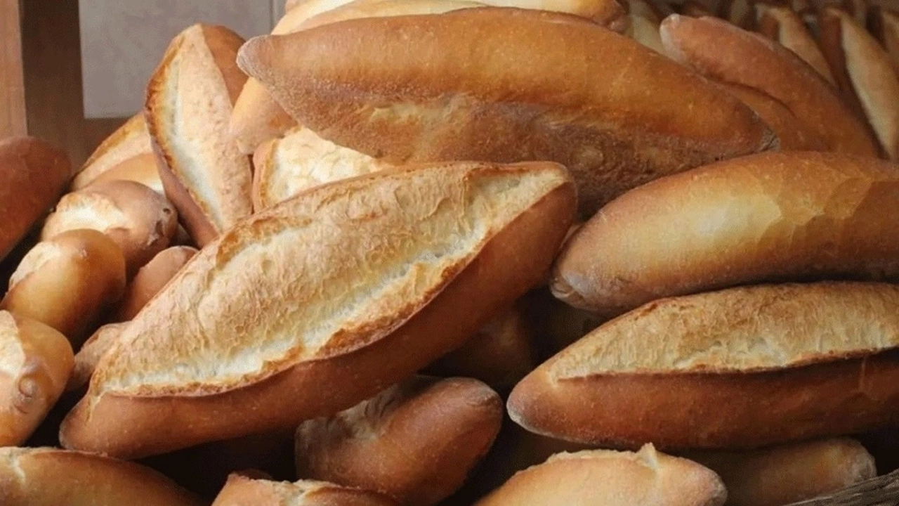 Adana'da ekmeğe zam gelecek mi? Fırıncılar Odası Başkanı açıkladı