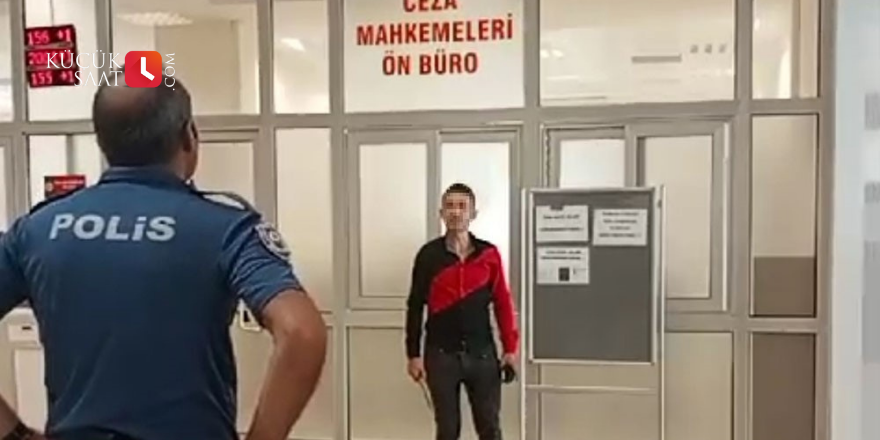 Mehdi olduğunu iddia ederek adliyede bıçaklı eylem yaptı