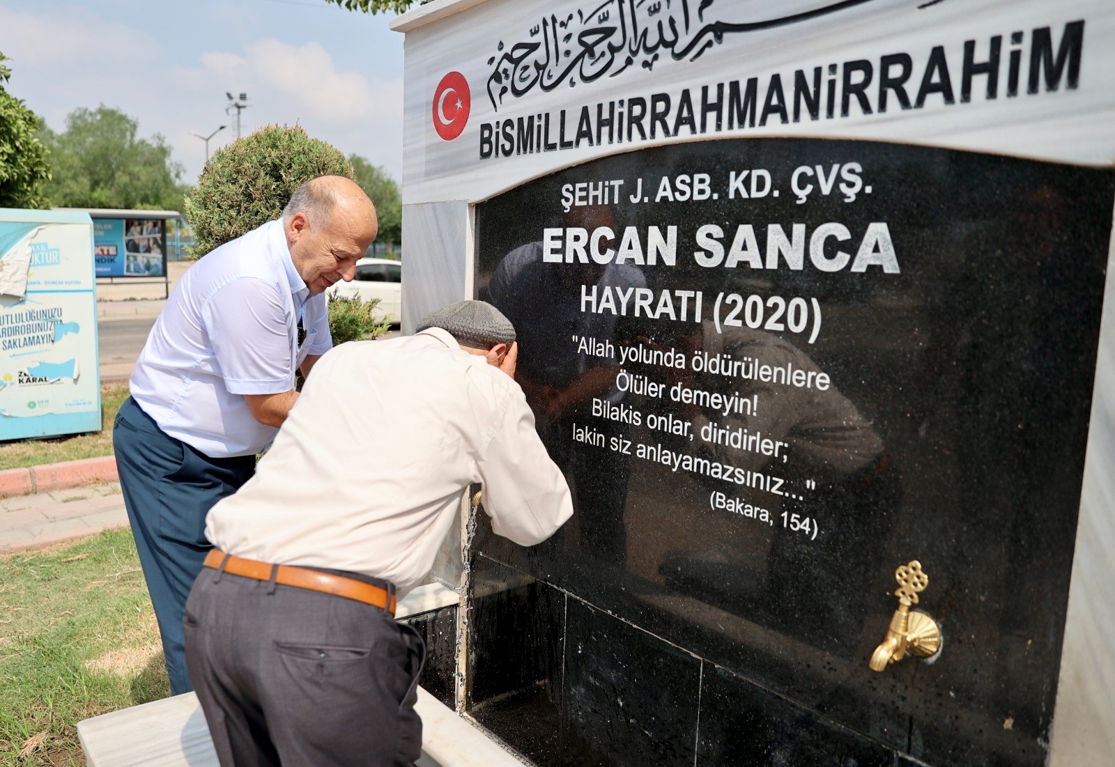 Şehidin anısına yaptırılan ve tahrip edilen hayrat çeşmesi Demirçalı'nın talimatıyla yenilendi