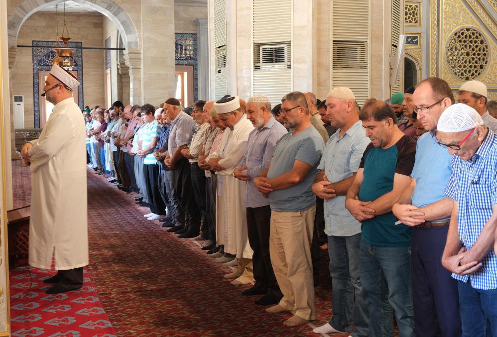 Adana'da Haniye için gıyabi cenaze namazı kılındı