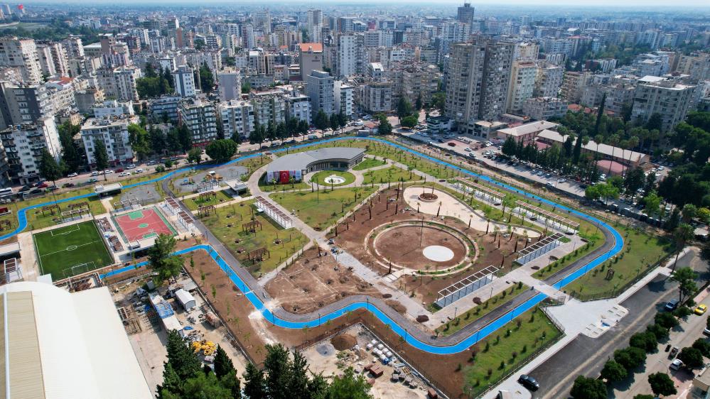 Adana Millet Bahçesi’nde sona gelindi