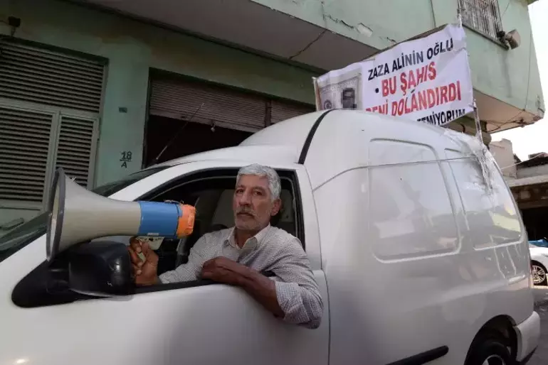 Beslediği yılanlarla şov yaparken ısırılmıştı! 'Yılancı Osman’ın hayatından aile dramı çıktı