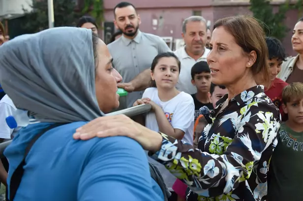 Oya Tekin’den Gülbahçesi Mahallesi'ne ziyaret