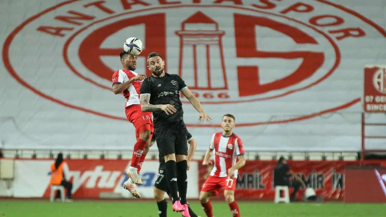 İşte Antalyaspor- A. Demirspor maçının muhtemel 11’leri