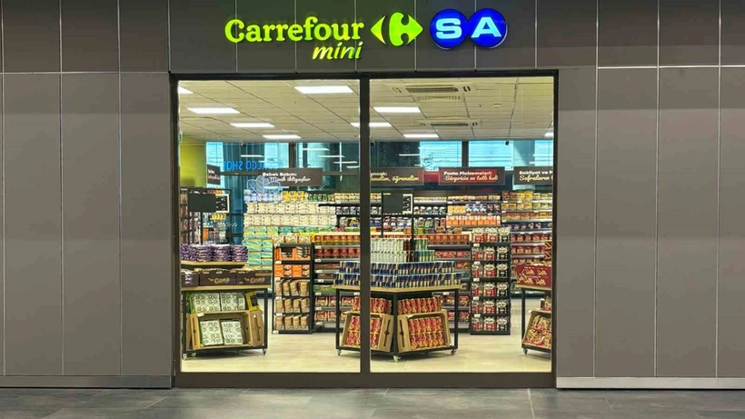 CarrefourSA Çukurova Havalimanı'nda Mağaza Açtı