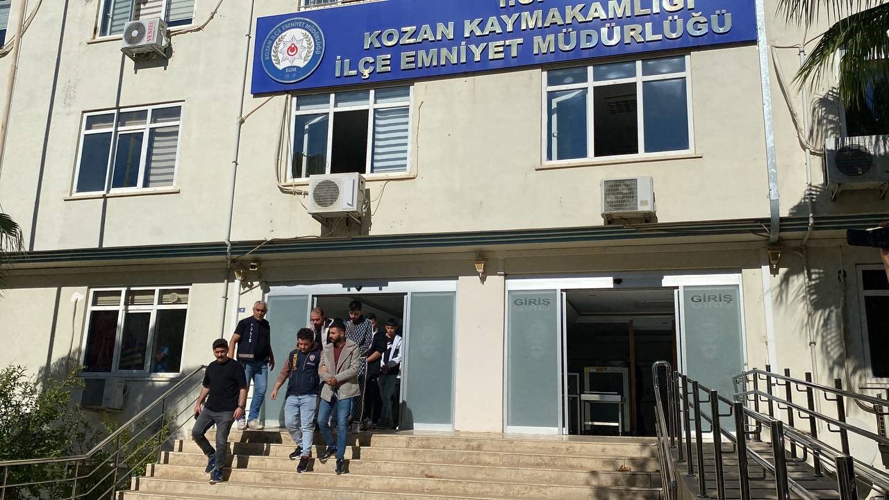 Kocaeli merkezli "nitelikli dolandırıcılık" operasyonunda Adana'da 14 şüpheli gözaltına alındı