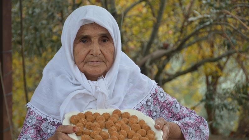 Adana'nın unutulmaya yüz tutmuş yemek ve el sanatları kültürü ortaya çıkartılıyor