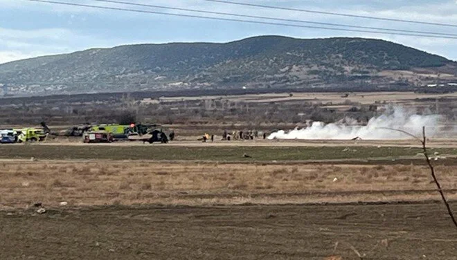 Isparta'da askeri helikopter düştü! Biri tuğgeneral 6 asker şehit oldu