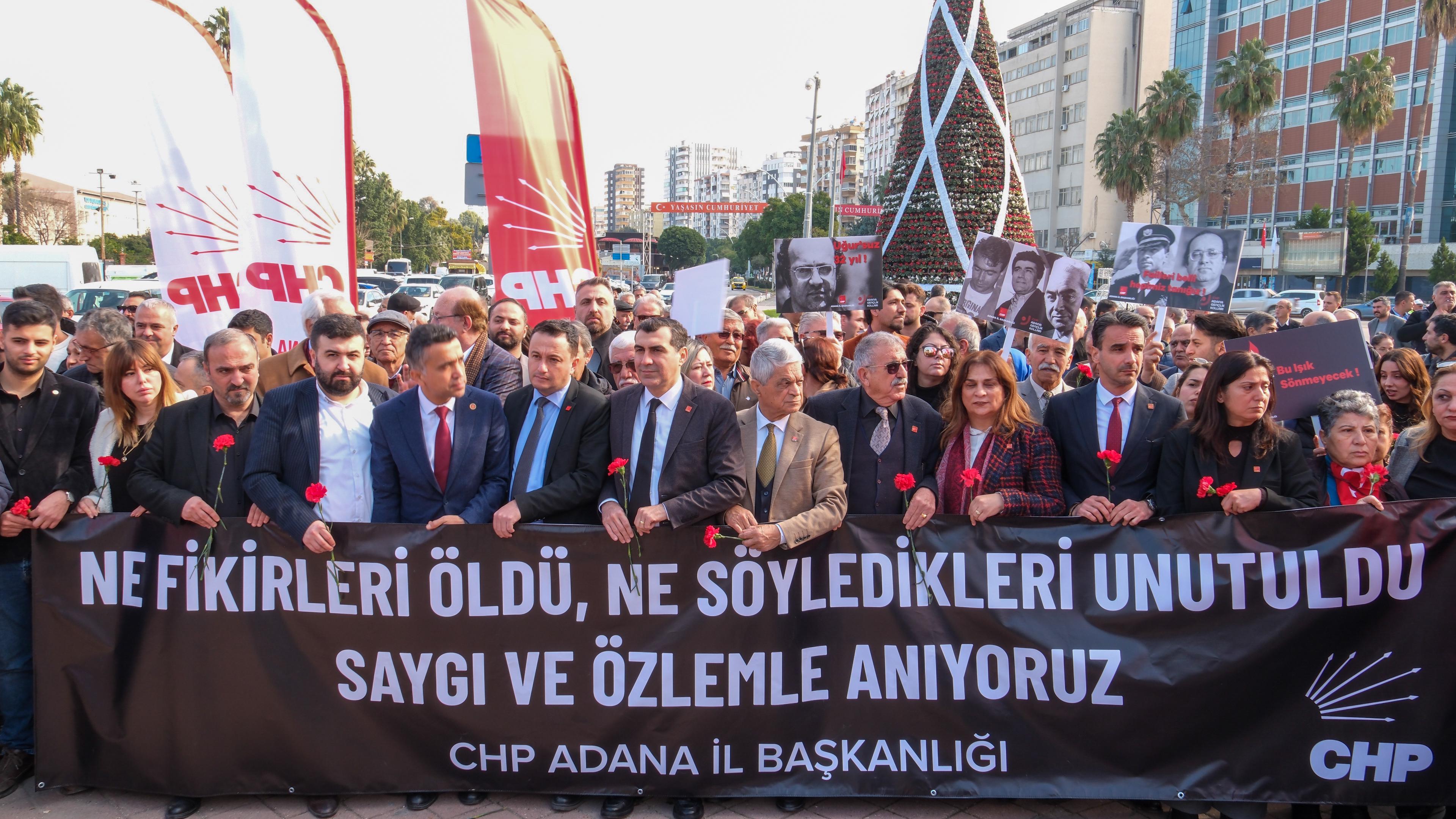 CHP Adana İl Örgütü Uğur Mumcu’yu andı