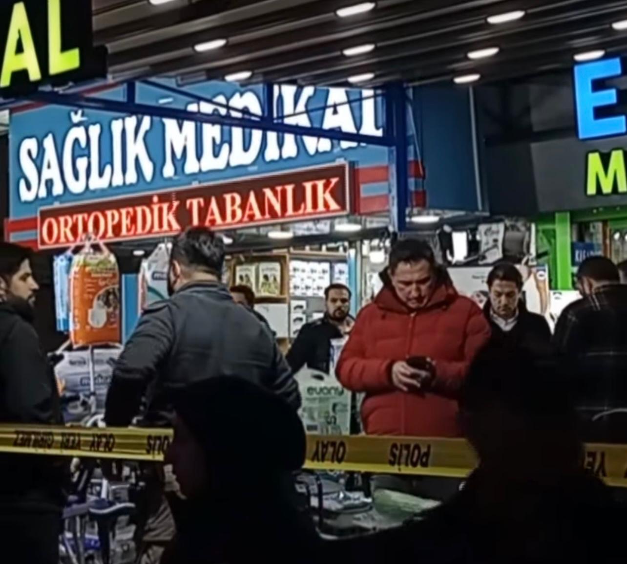 Adana'da iş yerine silahlı saldırı: 3 kişi hayatını kaybetti