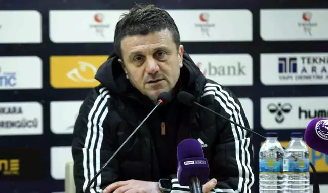 Adanaspor Teknik Direktörü Hakan Keleş: 'Eksiklerimiz var, hedeflerimiz doğrultusunda ilerleyeceğiz.'