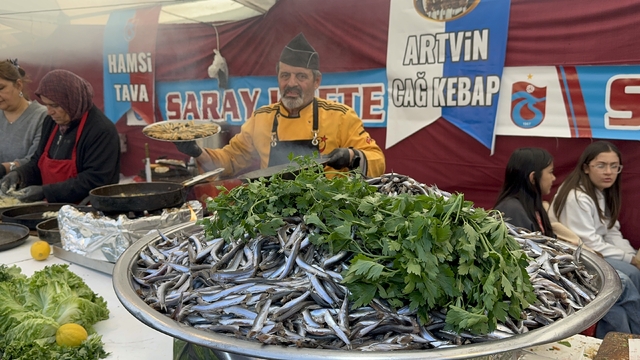 Adana'da düzenlenen 1. Hamsi Festivali sona erdi