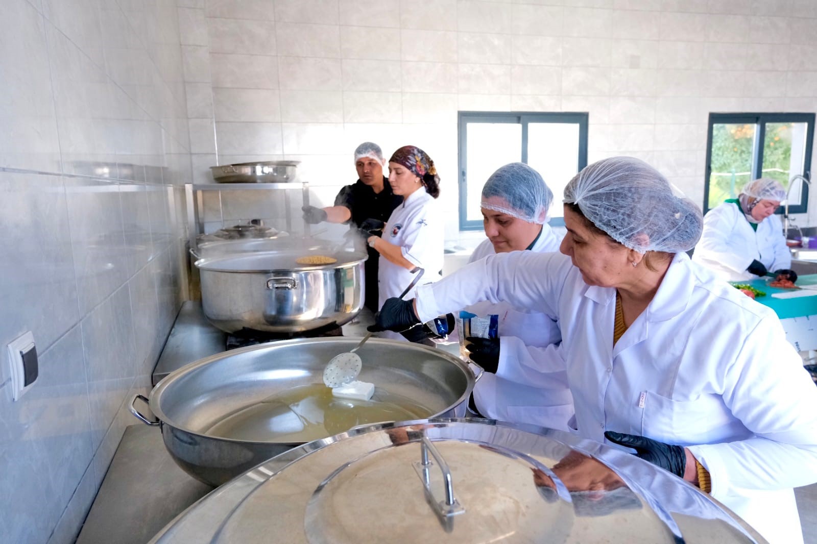 Ceyhan Belediyesinden iftar çadırı yerine evde sıcak yemek uygulaması