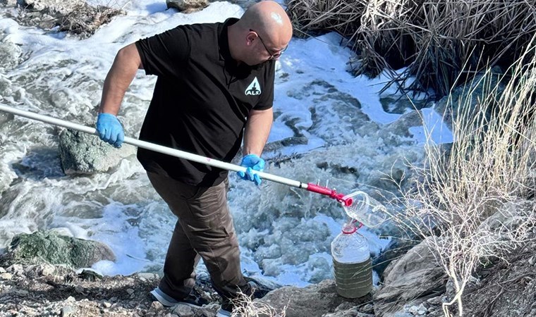 Bakanlık harekete geçti: Ceyhan Nehri'ndeki balık ölümlerine inceleme