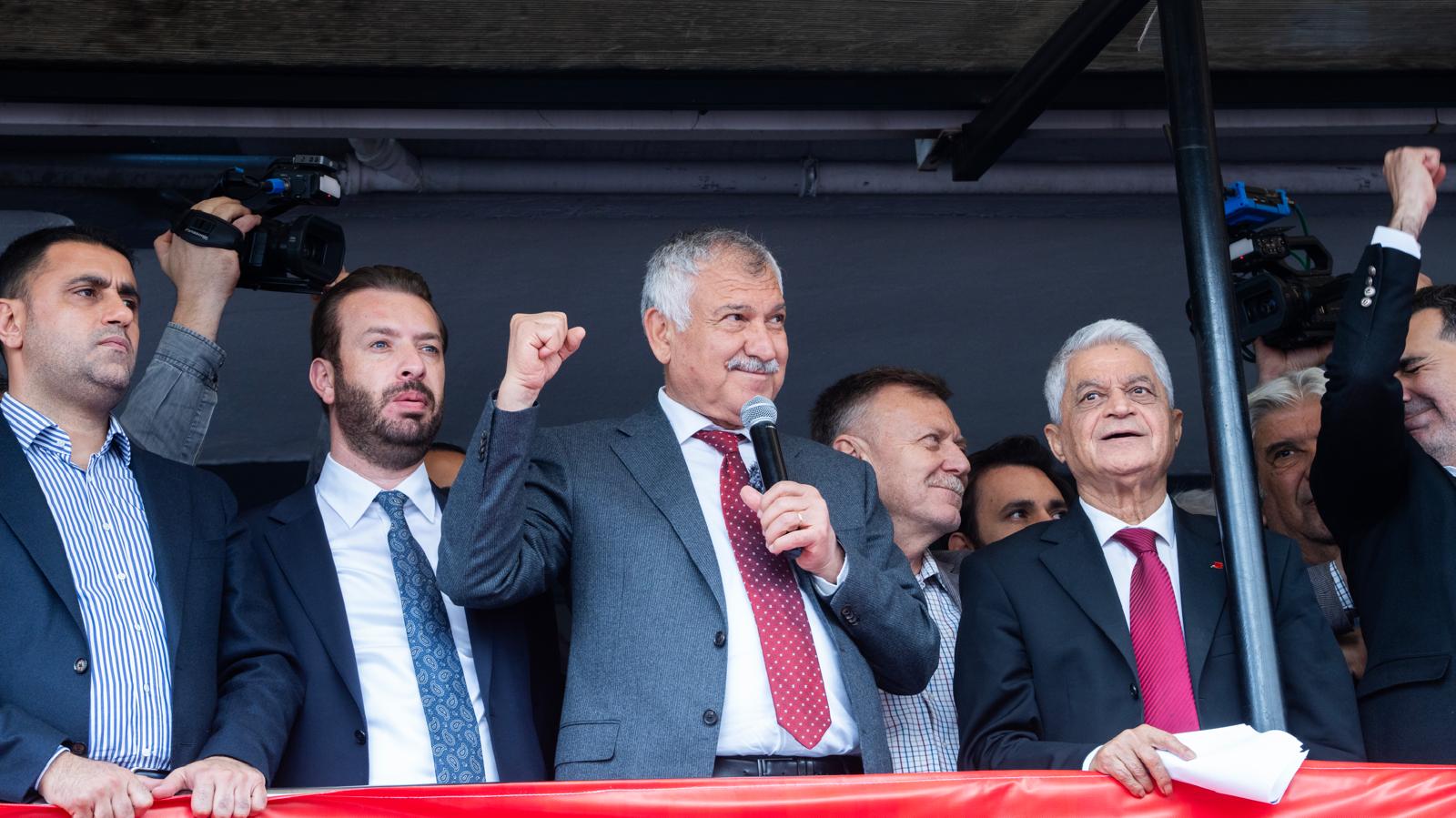 Zeydan Karalar, “Ekrem Başkanımızın yanındayız.”