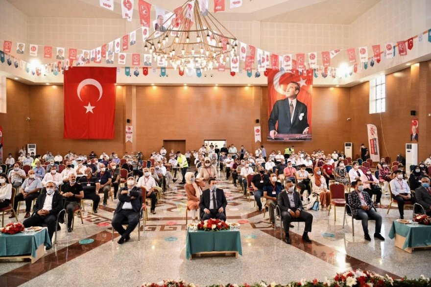 MHP Adana’da 6 ilçede kongre yaptı