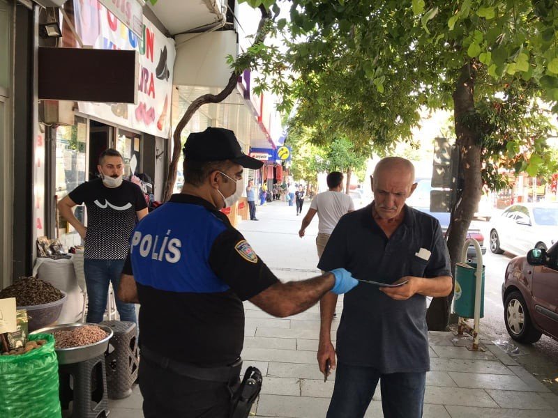 Kozan polisi vatandaşları uyardı