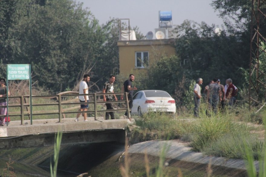 Serinlemek için girdiği sulama kanalında boğuldu