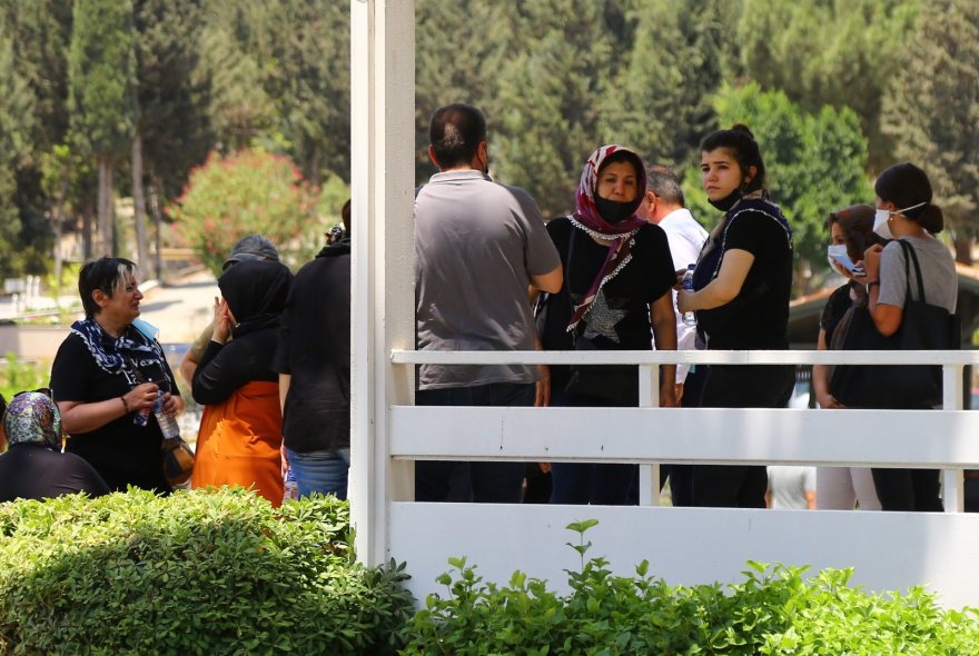 Alacak verecek meselesi dediler, kadın cinayeti çıktı