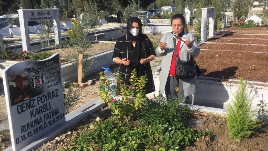 Havuz kurbanı oğlunun doğum gününü mezarı başında kutladı