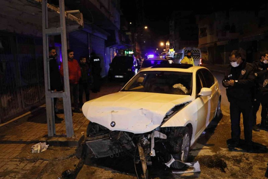 Polisten kaçarken kaza yapan otomobil sürücüsü ağır yaralandı