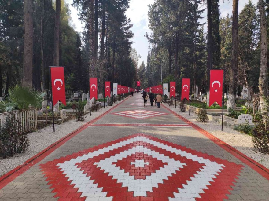 Adana’da Çanakkale Zaferi’nin 107.yıl dönümü kutlandı