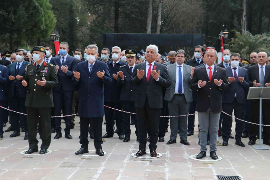 Adana’da Çanakkale Zaferi’nin 107.yıl dönümü kutlandı